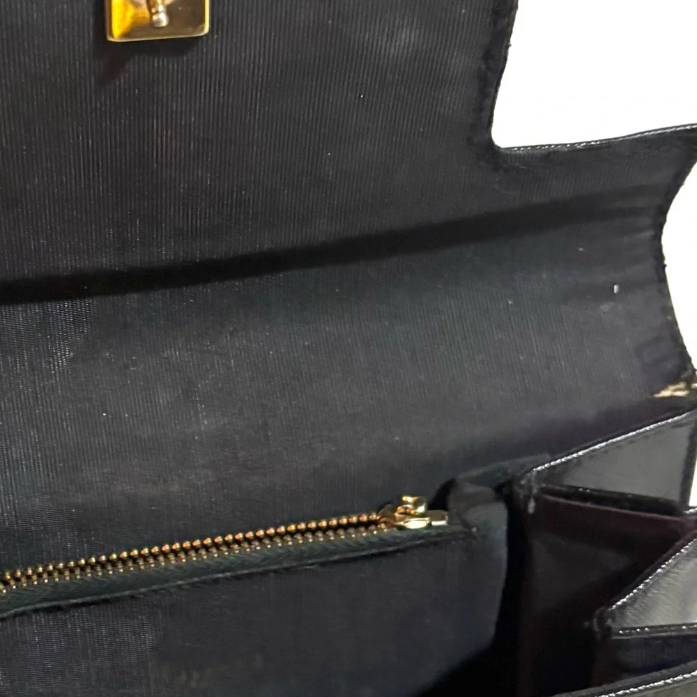 Vintage classic satchel